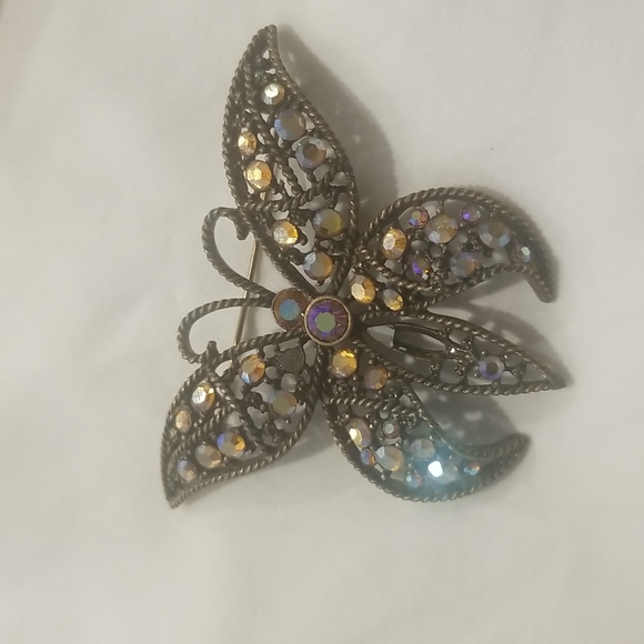 KIRKS FOLLY Stunning Butterfly Rhinestone Brooch - Picture 4 of 5